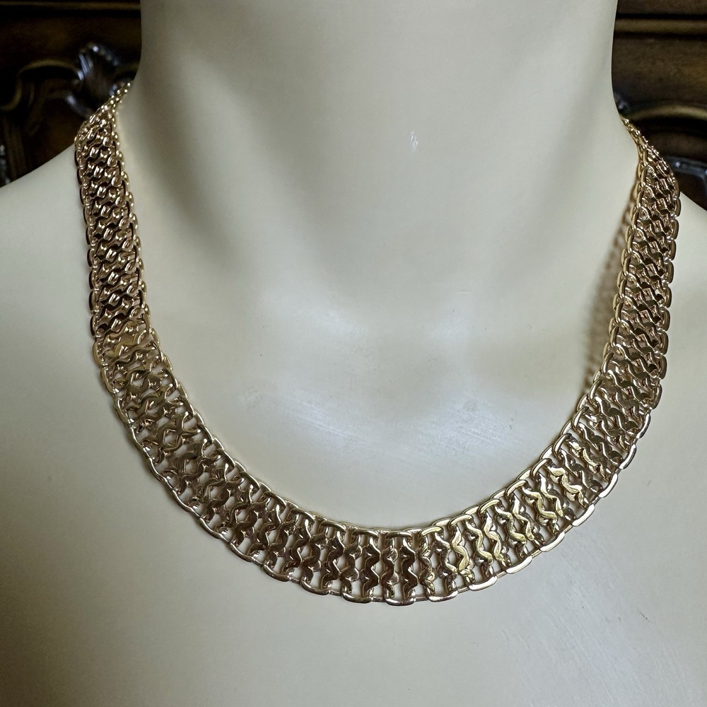 Vintage 1960s Monet Interlocking Link Chain Necklace 16‎ Inch Gold Plated Signed